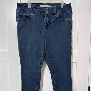 Torrid Denim Skinny Jeans dark wash size 16S